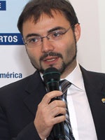 Jons Gonseth Garca, representante de la OPS, Washington