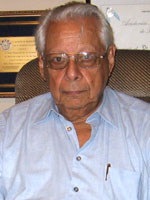 Dr. Alfredo Achaval.