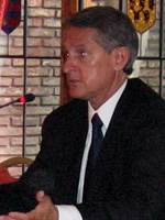 Dr. Roberto Vzquez Ferreyra
